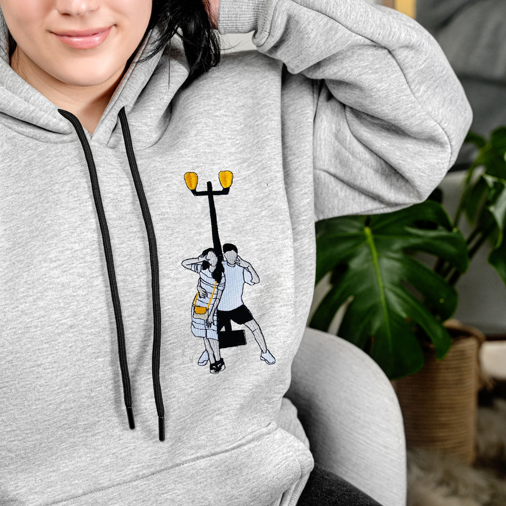 personalized embroidery hoodie is a meaningful gift to save memory