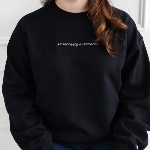 Personalized Embroidered Sweatshirt for Mom Dad Friends Matching Crewneck Christmas Gift image 0