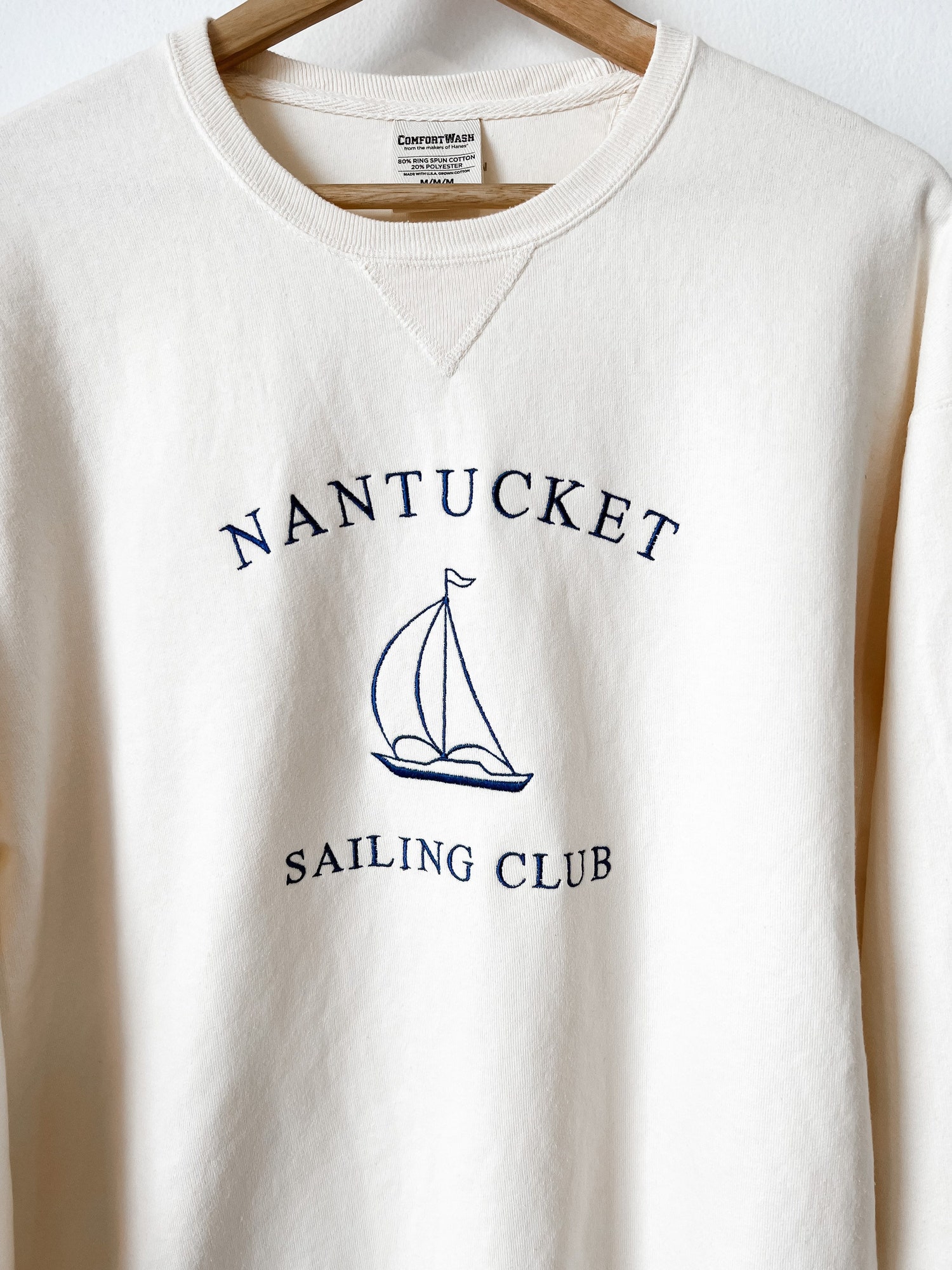 Nantucket Sailing Club Vintage Nautical Embroidered Crewneck Sweatshirt Summer Beachwear image 2