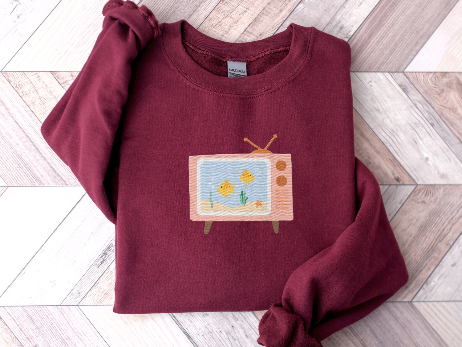 Embroidered Aquarium TV Sweatshirt Ocean Sealife Shirt Goldfish Fish Shirt image 4