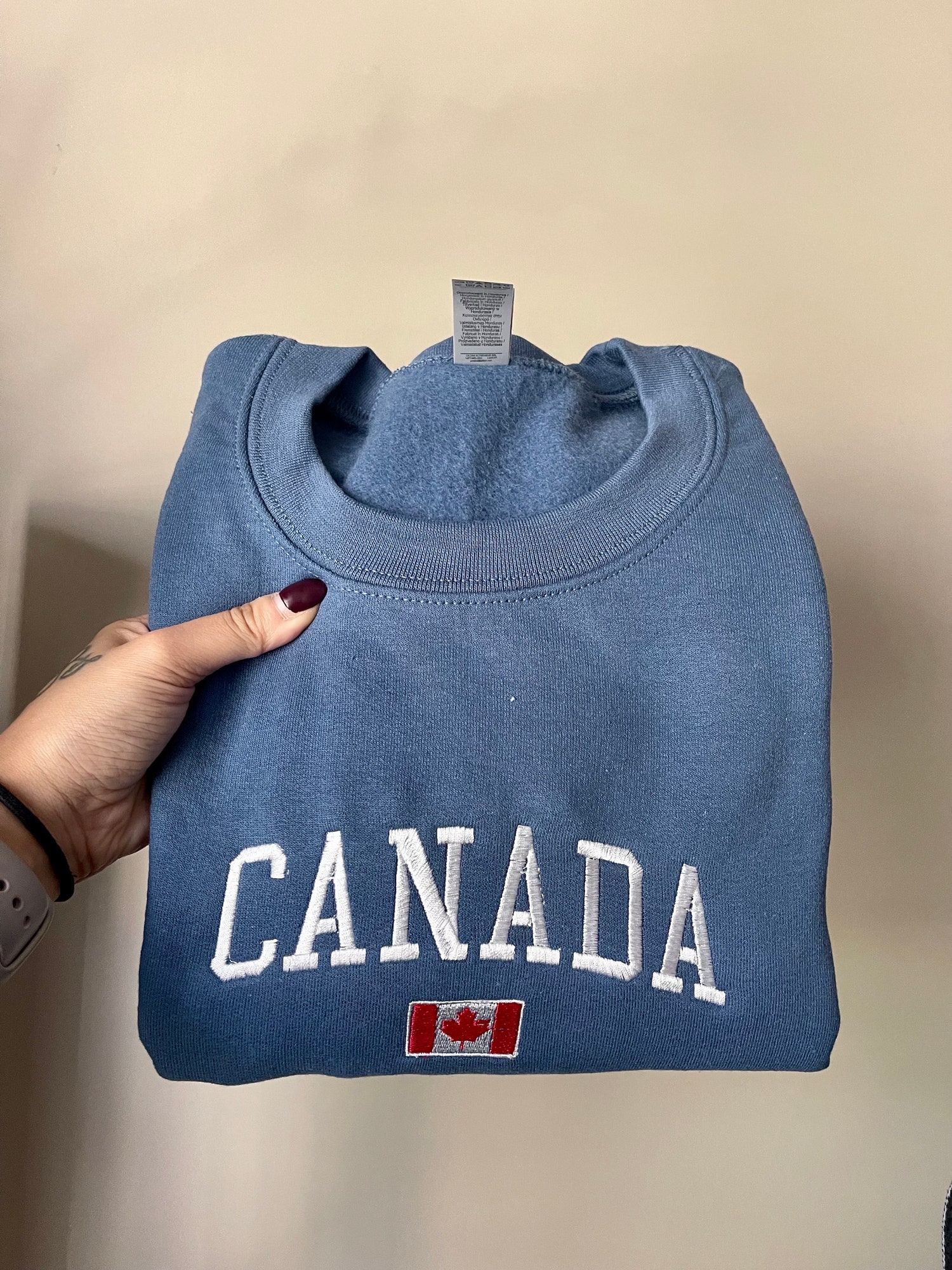 Canada Flag Embroidered Sweatshirt Canadian Gifts Crewneck for Friends image 1