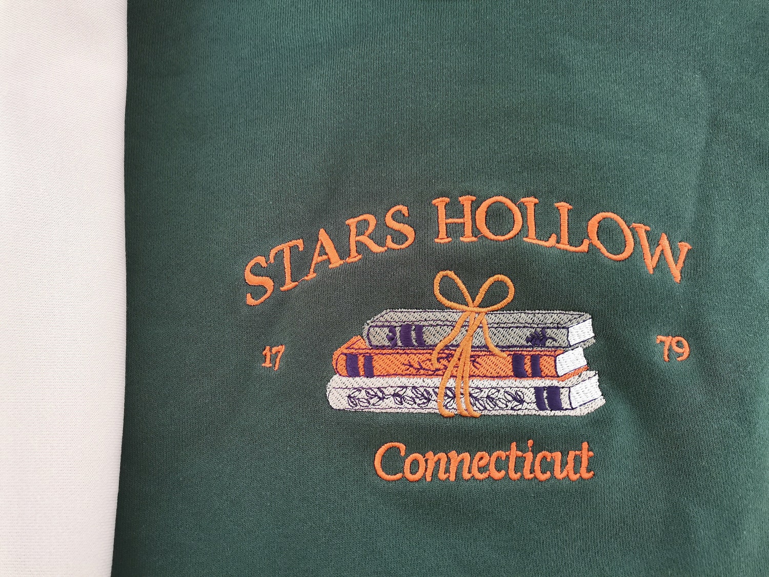 Stars Hollow Connecticut Embroidered T-Shirt Unisex Book Lover Sweatshirt Gilmore Girls Merchandise image 2