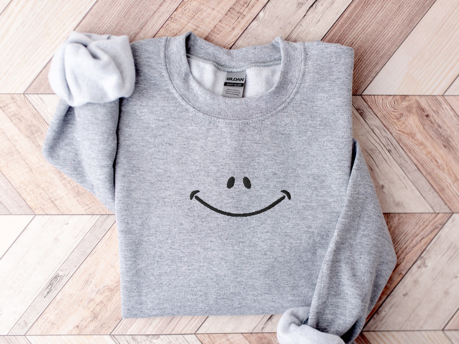 Retro Smiley Face Embroidered Sweatshirt Unisex Vintage Y2K Smile Shirt Gift for Him/Her image 3