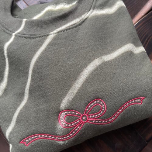 Soft Girl Embroidered Sweatshirt Coquette Bow Crewneck Cute Preppy Valentine Day Gift image 0