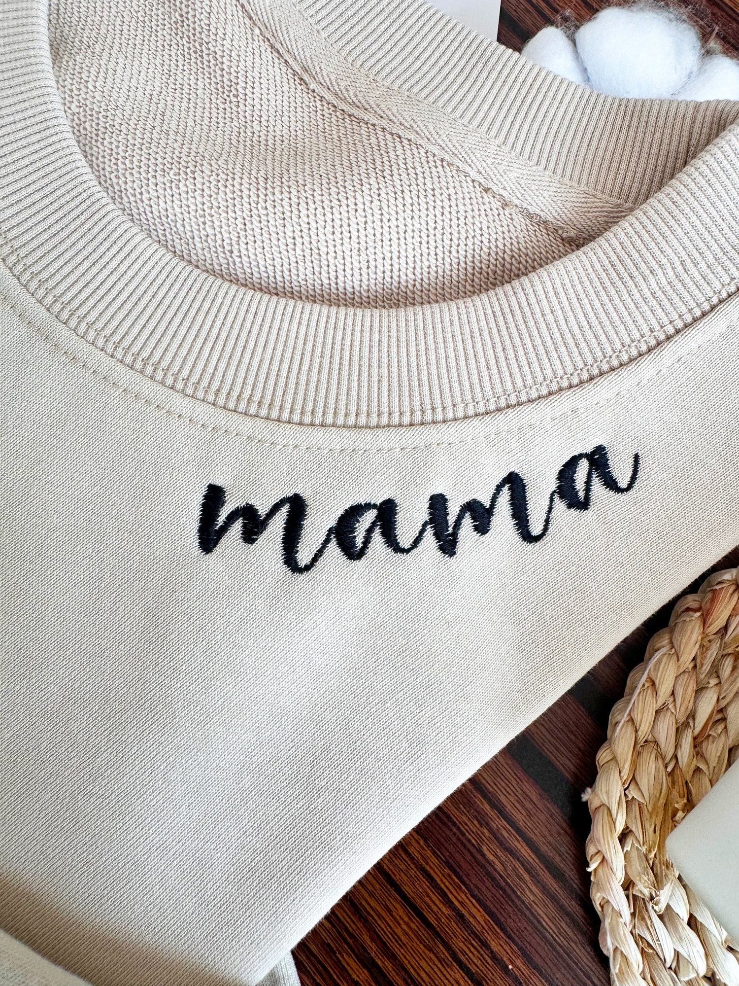 Custom Mama Sweatshirt with Heart Embroidery Personalized Sleeve Embroidery Gift for Her image 3