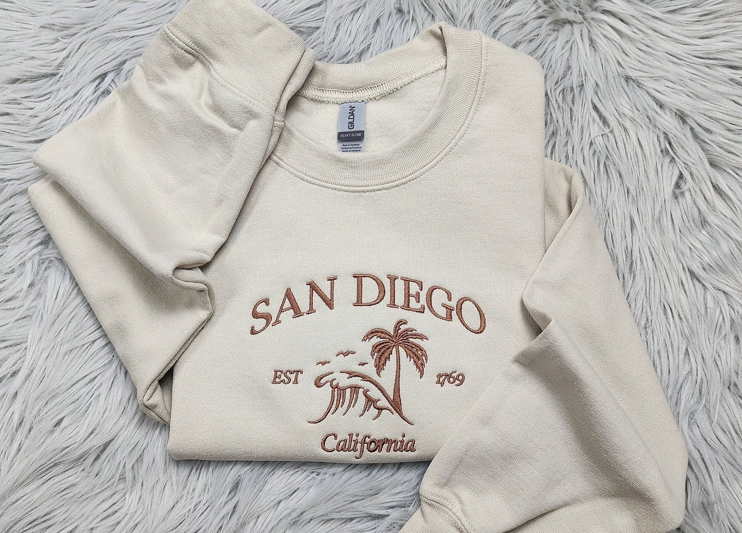 San Diego Surfing Embroidered Crewneck Sweatshirt California Surf Gifts T-Shirt Hoodie image 1