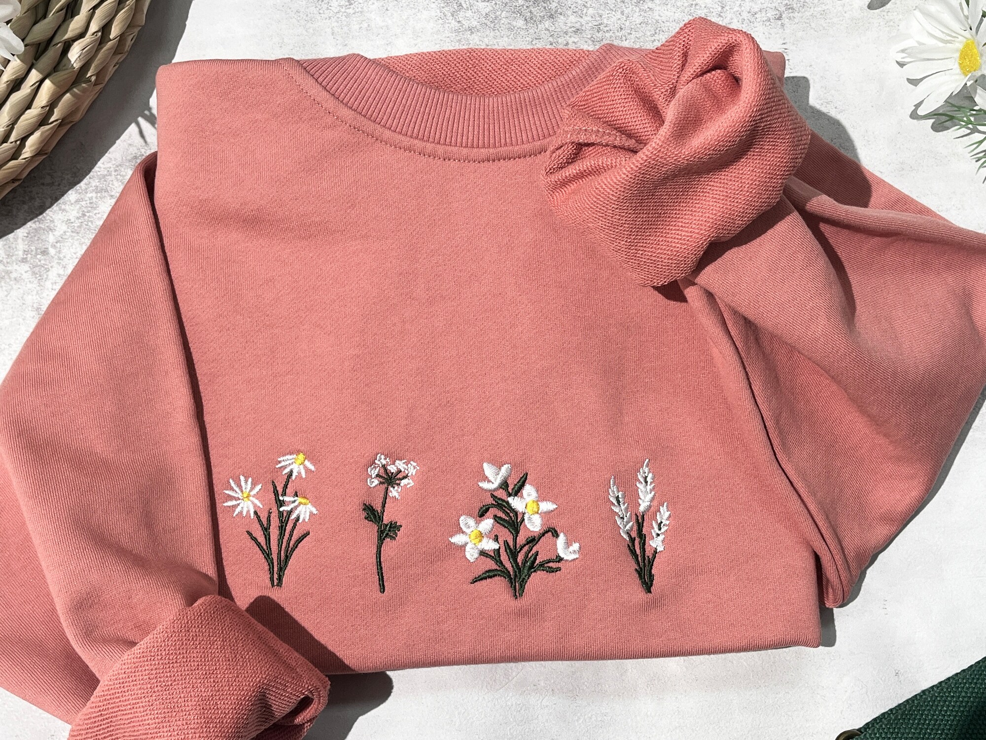 Pink Crewneck Daisy Sweatshirt - Embroidered Flower Vintage Floral Sweater Lovely Daisy Gifts for Her image 1