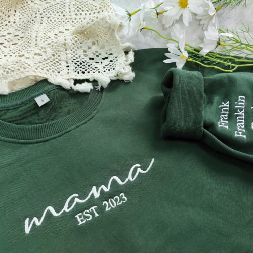 Custom Mama and Sleeve Aesthetic Embroidered Crewneck Sweatshirt - Grandmother Sweatshirt with Kids' Names Mama Gifts image 0