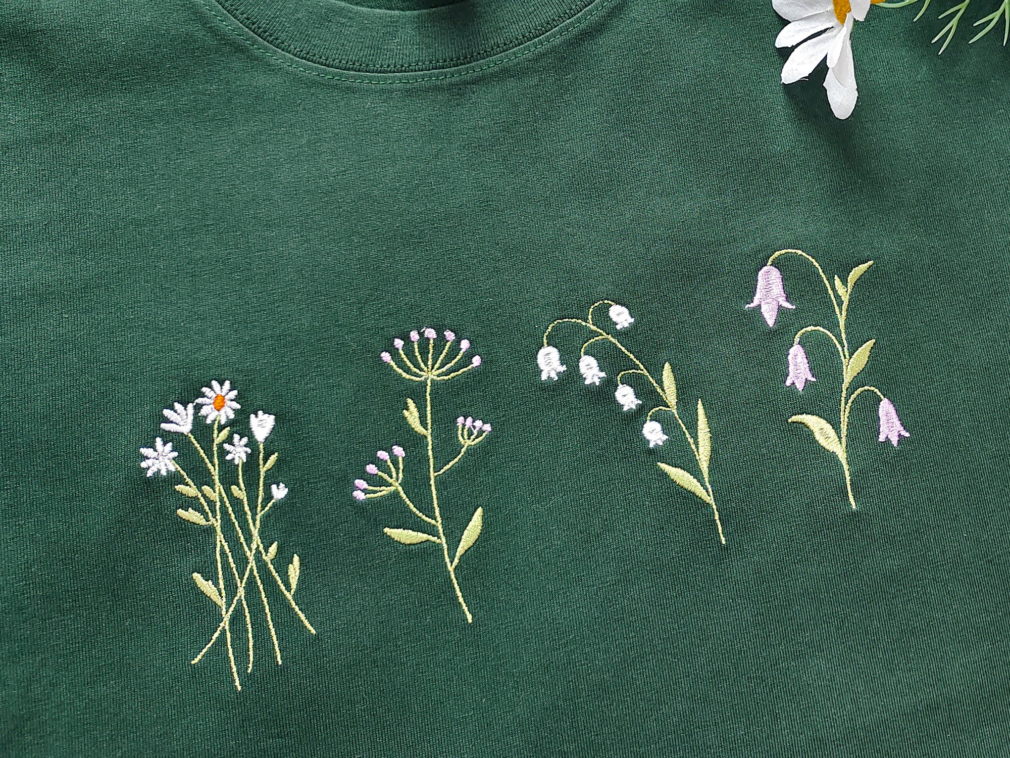 Lovely Wildflowers Embroidered T-Shirt - Dark Green Daisy Shirt Floral Embroidery Tees Gifts for Her/Him Gifts for Mum image 2