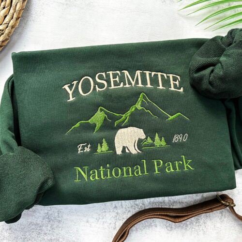 Yosemite National Park Embroidered Sweatshirt - Vintage Yosemite Crewneck National Park Gifts for Her image 0