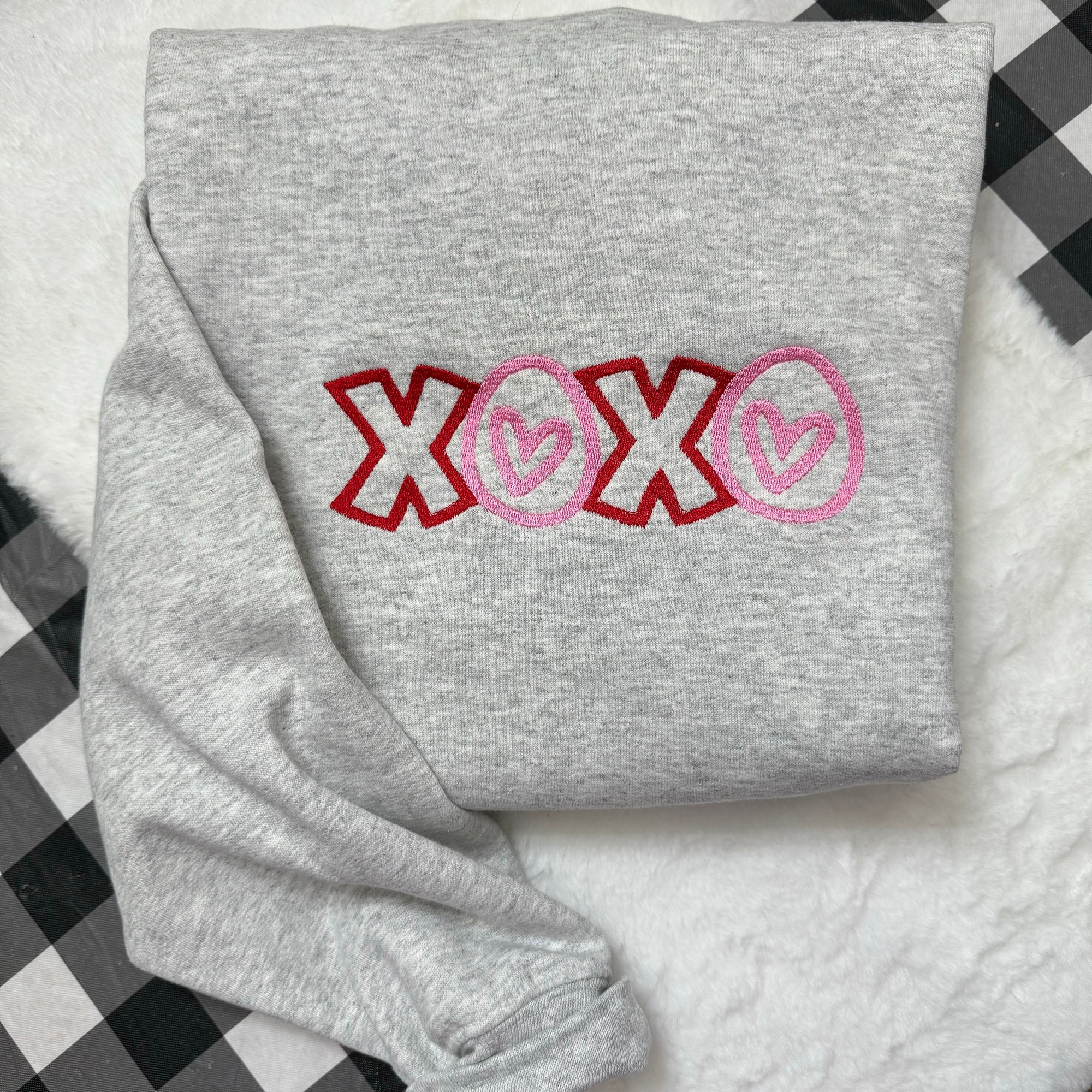 XOXO Valentines Embroidered Sweatshirt - Y2K Style Crewneck Unisex Funny Clothing Valentine's Day Love Gifts image 4