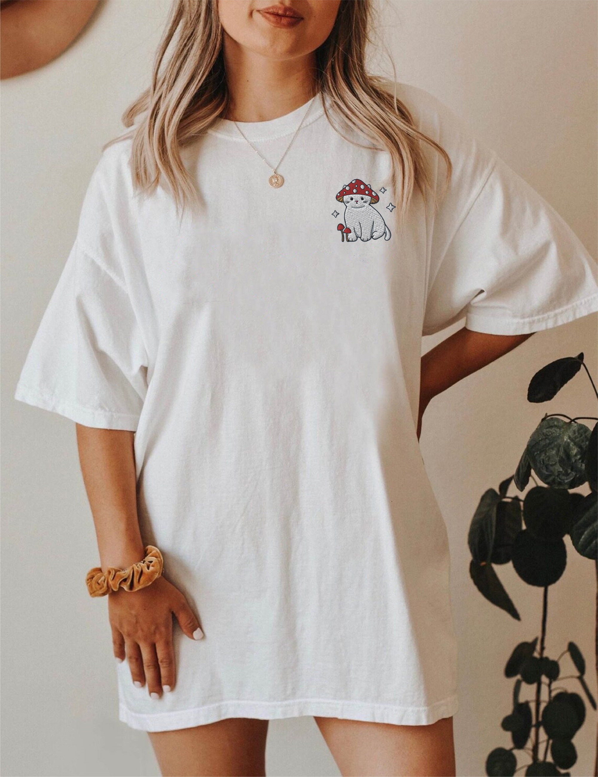 Embroidered Mushroom Cat Sweatshirt Cute Cat Sweatshirt Cat Lover Gift Mushroom Sweatshirt Cat Mom Sweatshirt Cottagecore Shirt image 2