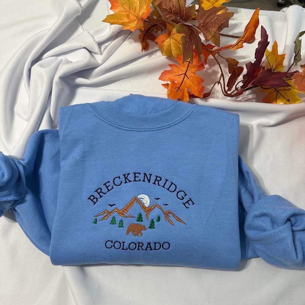 Breckenridge Colorado Mountains Embroidered Sweatshirt Crewneck Christmas Gift image 3