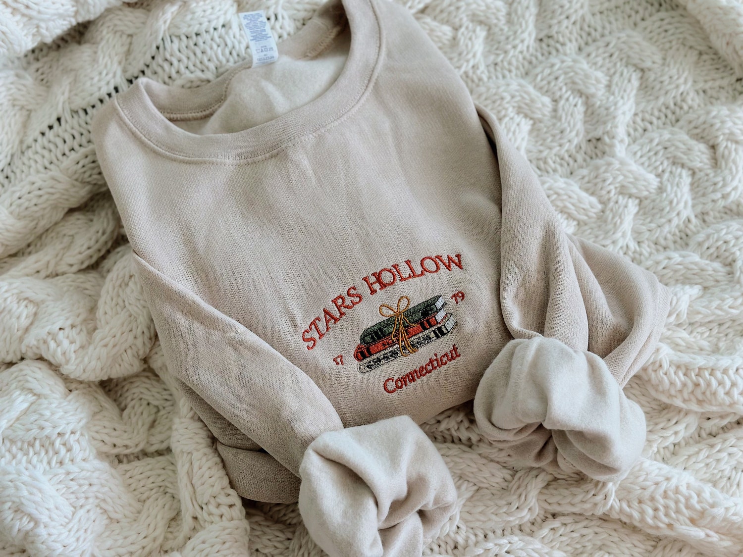 Stars Hollow Connecticut Embroidered Sweatshirt Cozy Book Lover Hoodie Stars Hollow T-shirt image 1