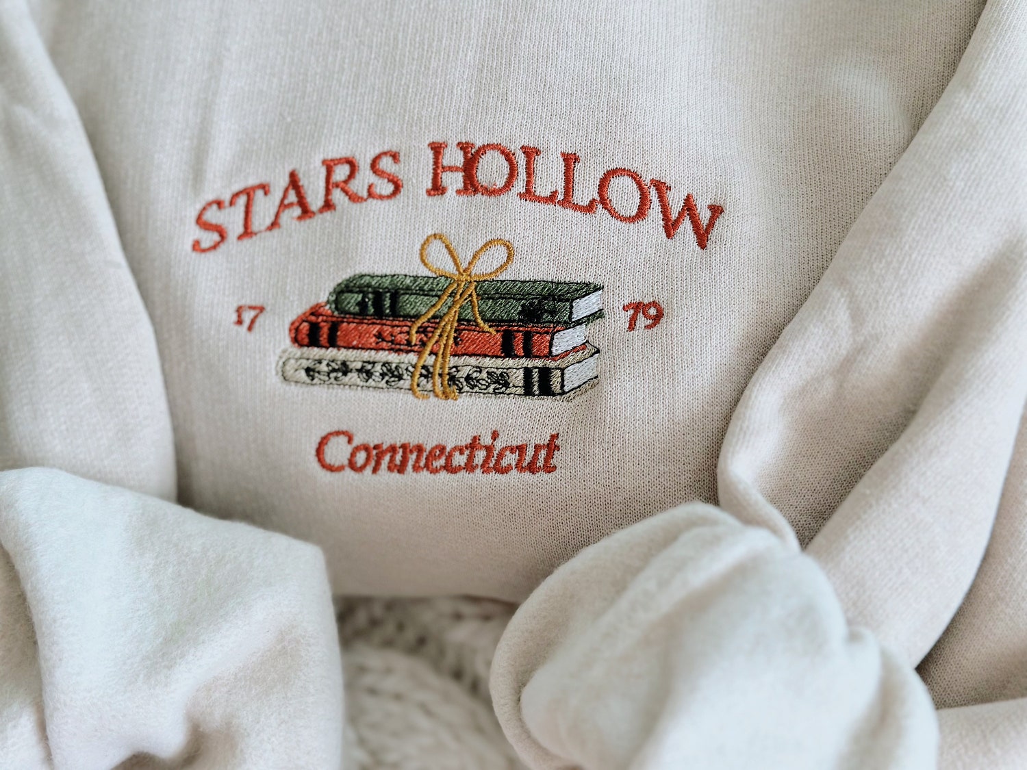 Stars Hollow Connecticut Embroidered Sweatshirt Cozy Book Lover Hoodie Stars Hollow T-shirt image 3