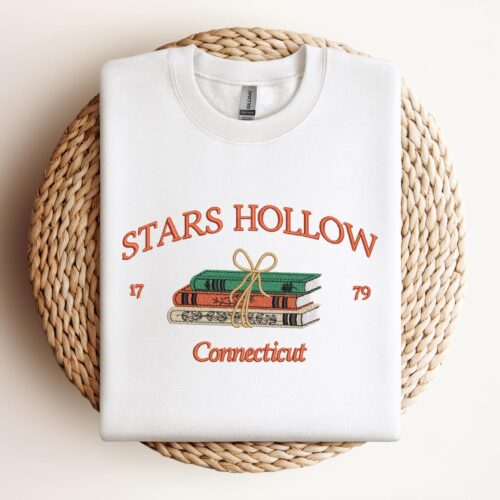 Stars Hollow Connecticut Embroidered Sweatshirt Cozy Connecticut Book Hoodie Crew Neck T-shirt image 0