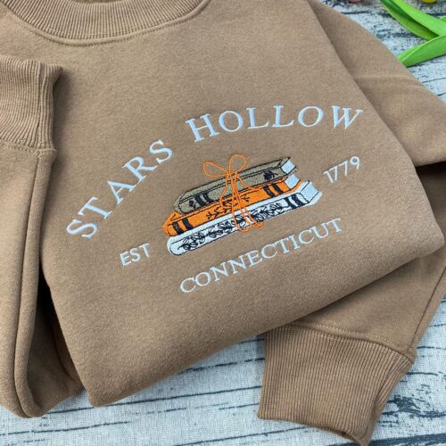 Stars Hollow Connecticut Embroidered Sweatshirt Vintage Retro Crewneck Book Lover Gift image 0