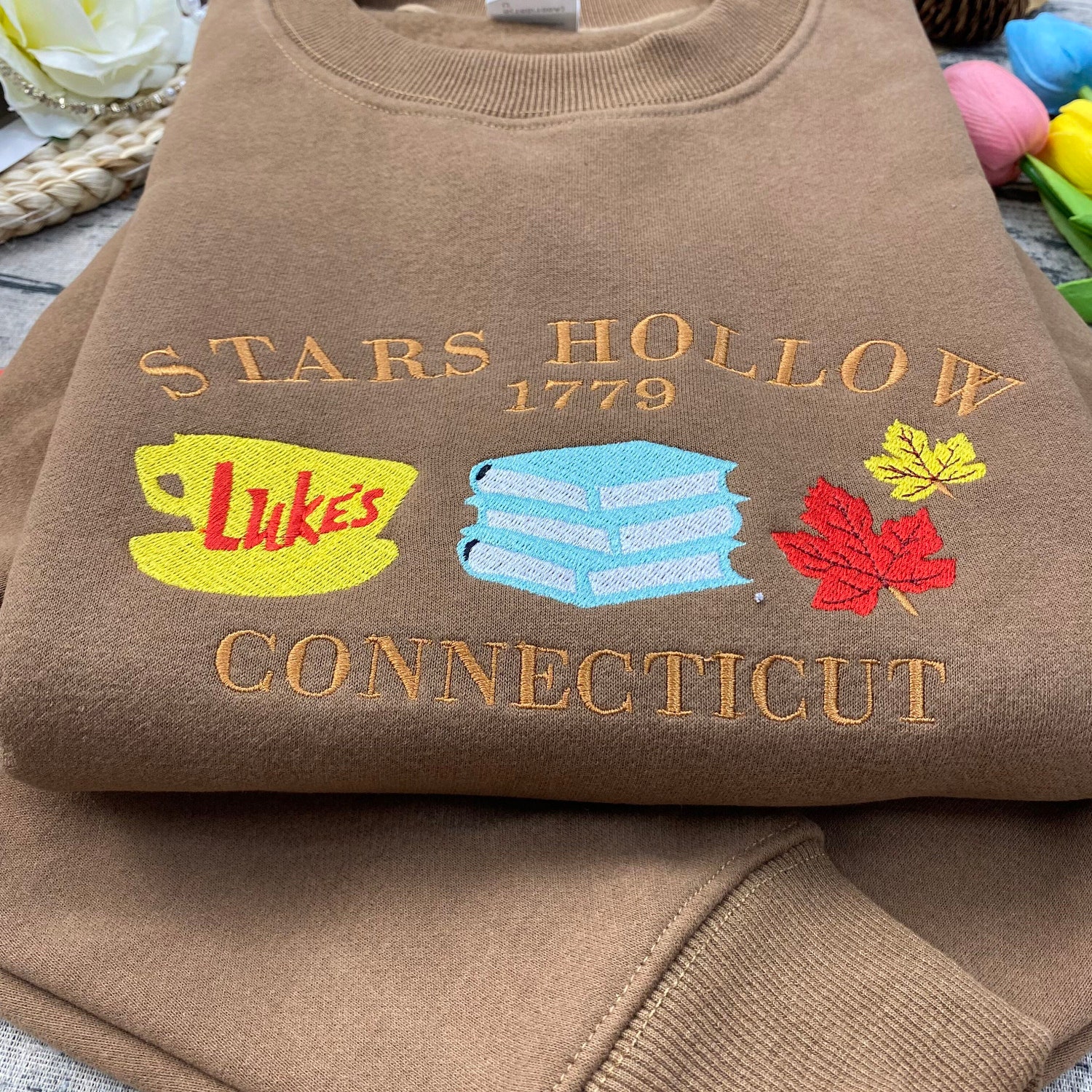 Stars Hollow Connecticut Vintage Embroidered Sweatshirt Retro Crewneck Gilmore Girls Inspired Apparel image 4