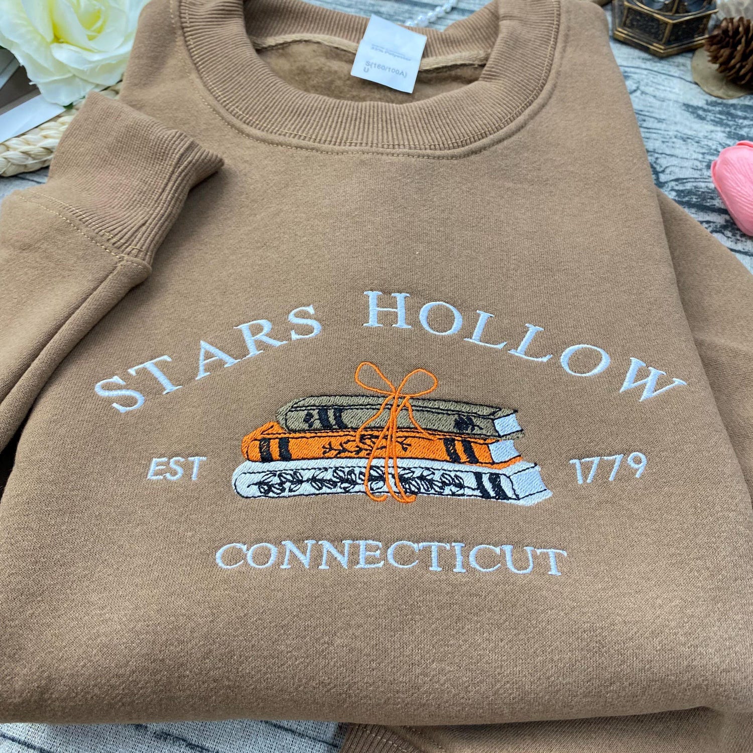 Stars Hollow Connecticut Embroidered Sweatshirt Vintage Retro Crewneck Book Lover Gift image 4